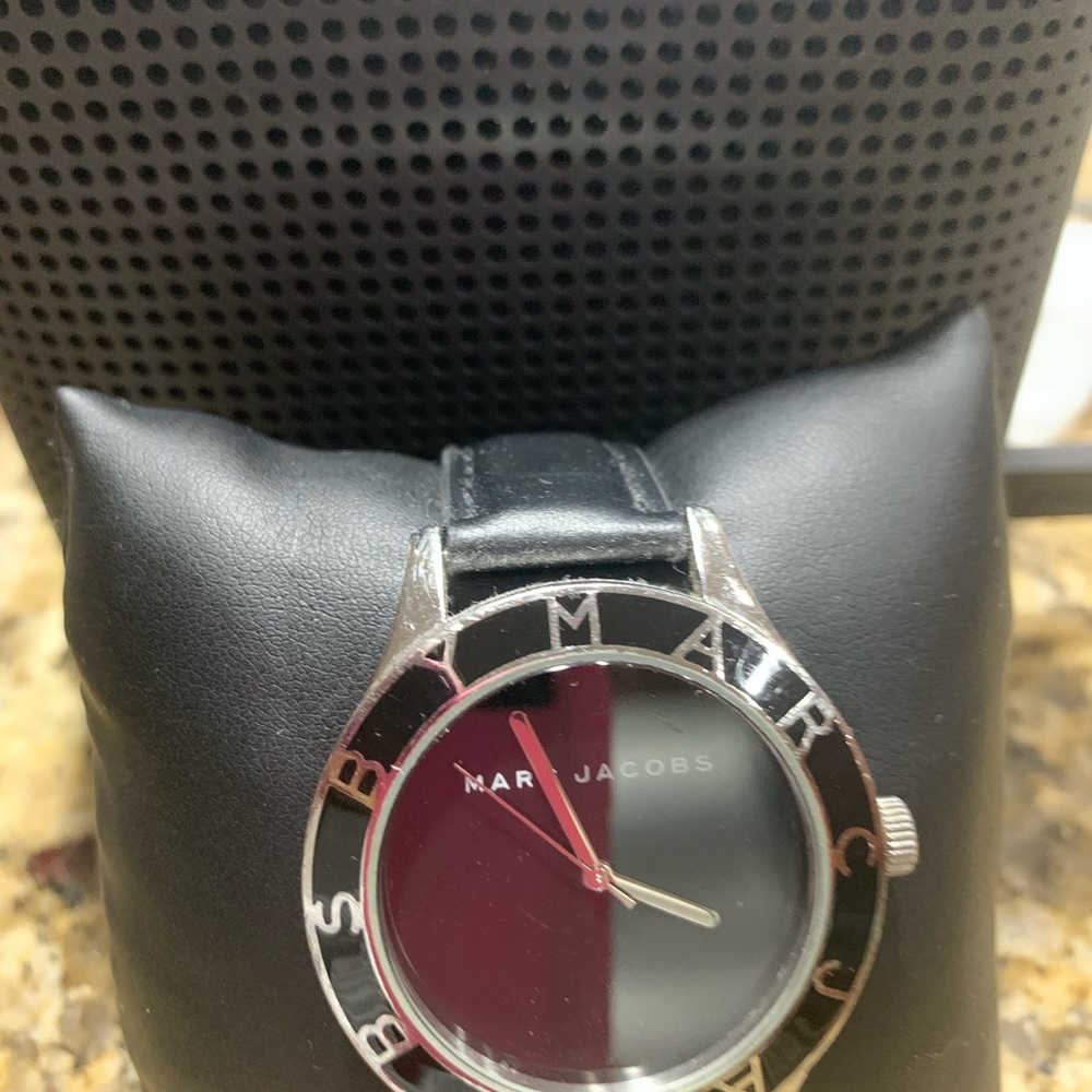 Beautiful Marc Jacobs woman watch